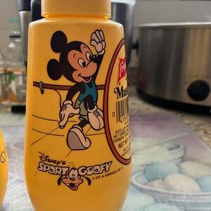 Going on vacation Snap up your item but expect shipping to be delayed by 7 days